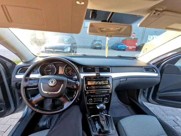 Škoda Superb