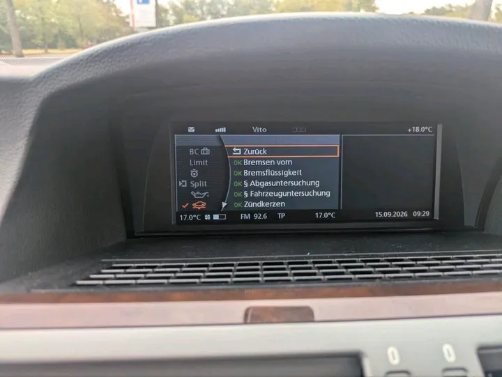 BMW 730
