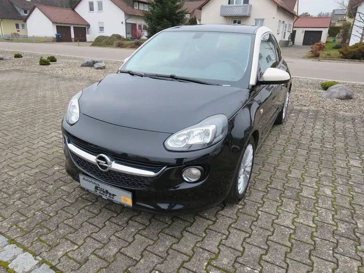 Opel Adam