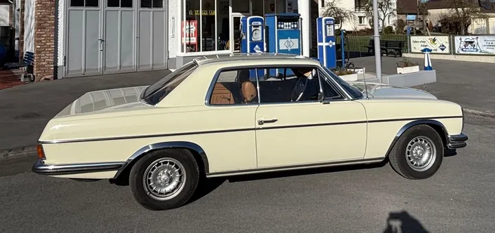 Mercedes-Benz 250