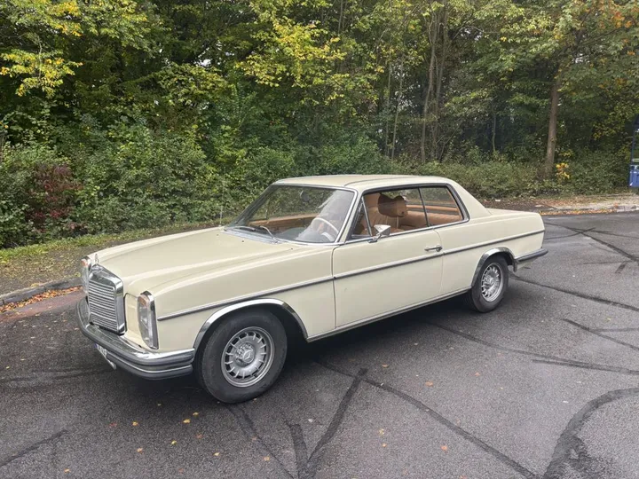 Mercedes-Benz 250