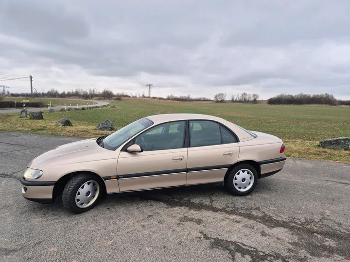 Opel Omega