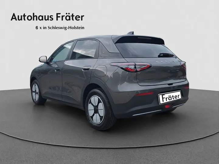 Geely E2