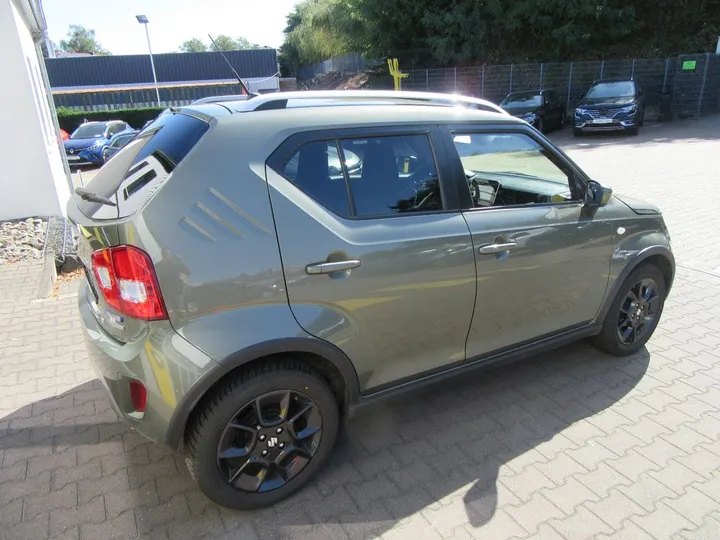 Suzuki Ignis