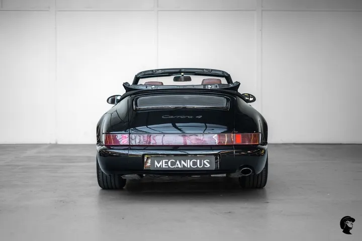 Porsche 964