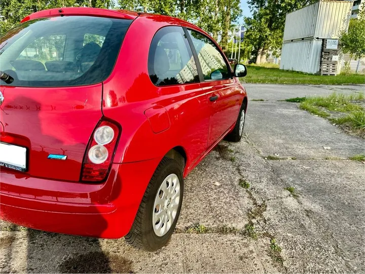 Nissan Micra