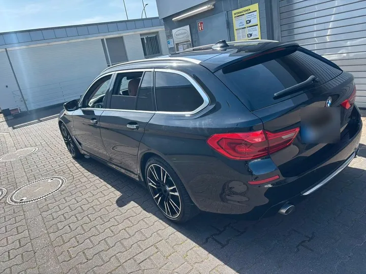 BMW 530