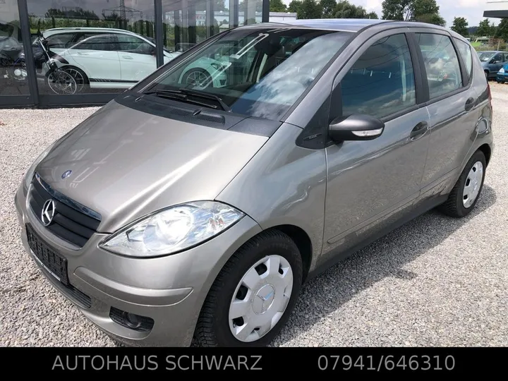 Mercedes-Benz A 180