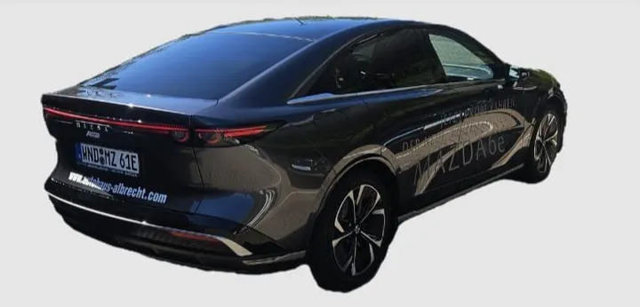 Mazda 6e