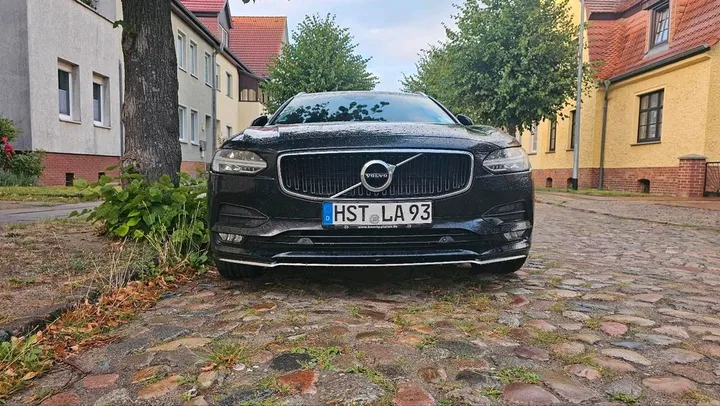 Volvo V90