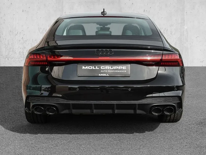 Audi S7