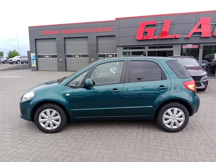 Suzuki SX4
