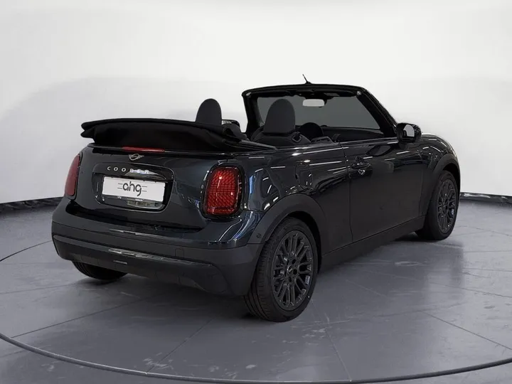 MINI Cooper Cabrio