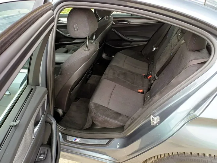 BMW 540