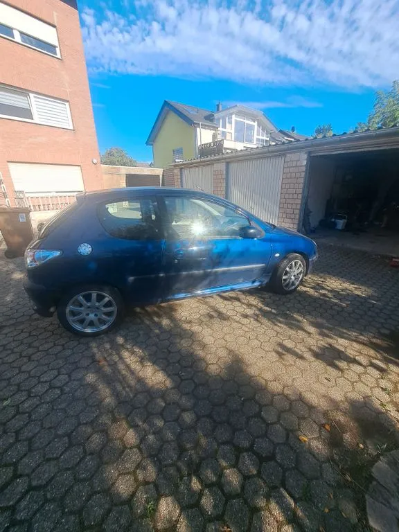Peugeot 206