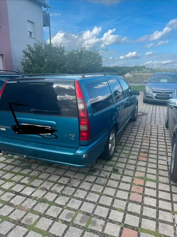 Volvo V70