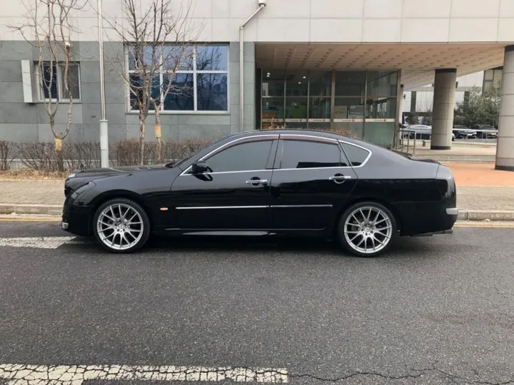 Mitsuoka Galue