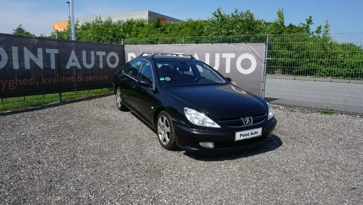 Peugeot 607