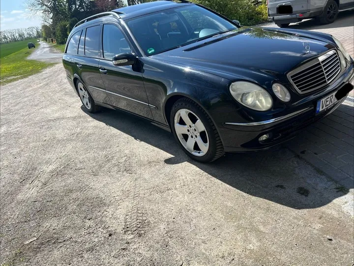 Mercedes-Benz E 500