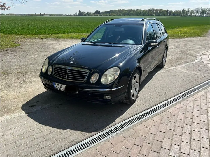 Mercedes-Benz E 500