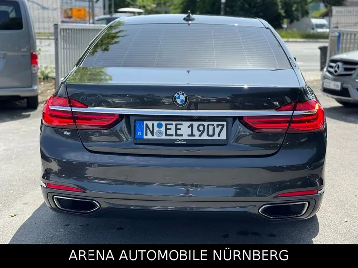 BMW 740