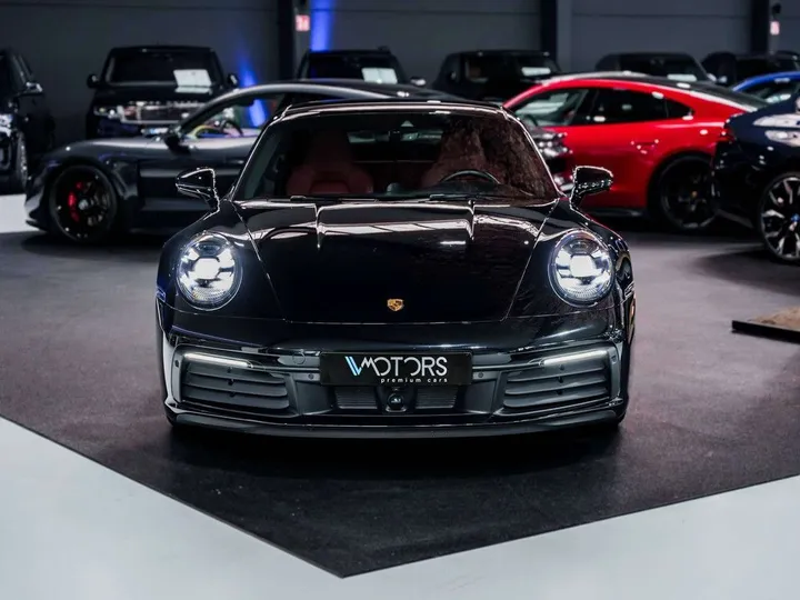 Porsche 992