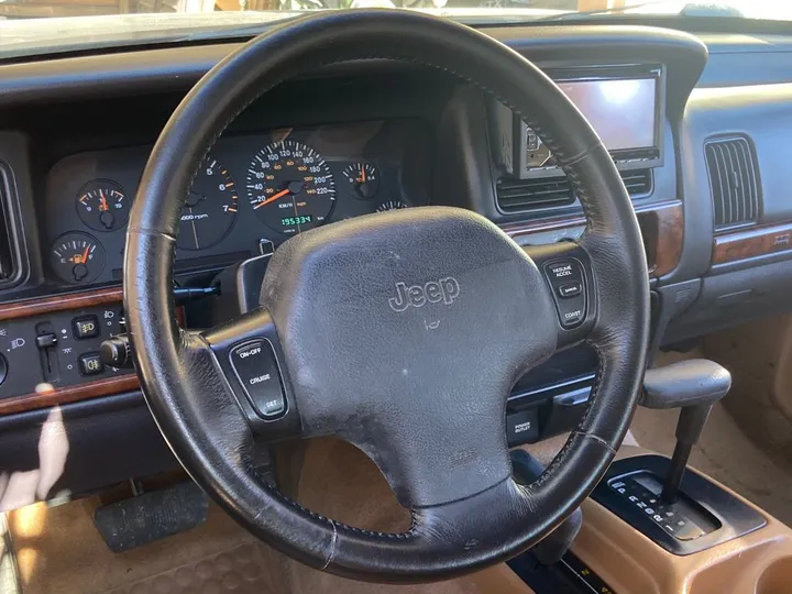 Jeep Grand Cherokee