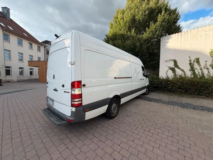 Mercedes-Benz Sprinter