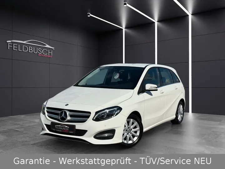 Mercedes-Benz B 180