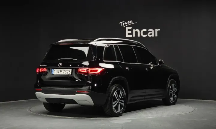 Mercedes-Benz GLB-Class