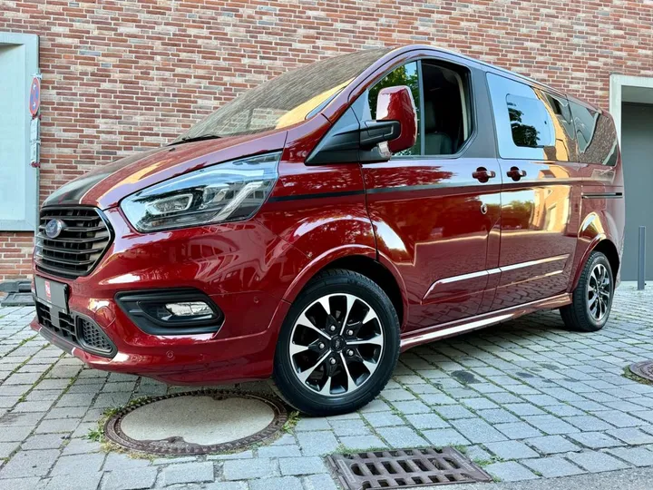 Ford Tourneo Custom