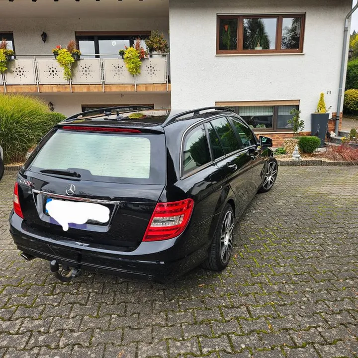 Mercedes-Benz C 200