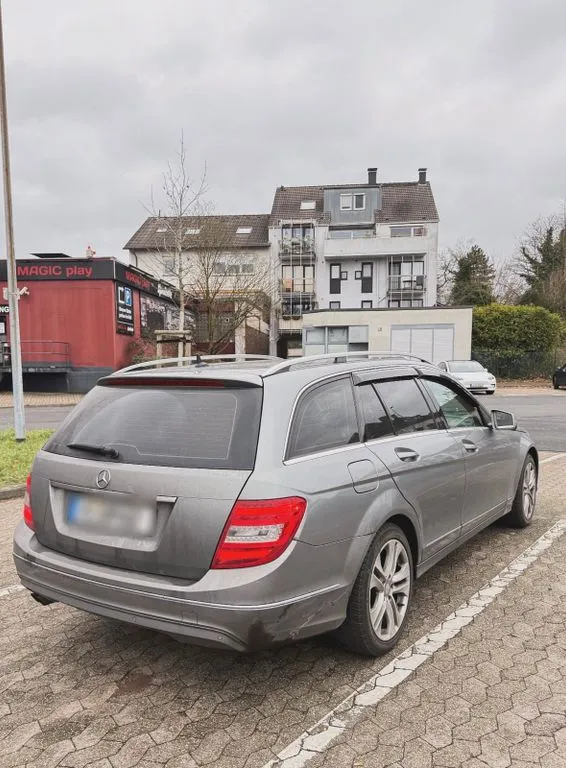 Mercedes-Benz C 200