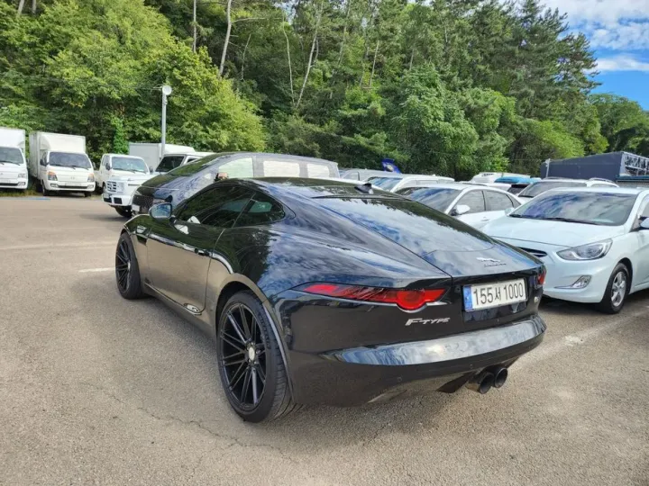 Jaguar F-TYPE