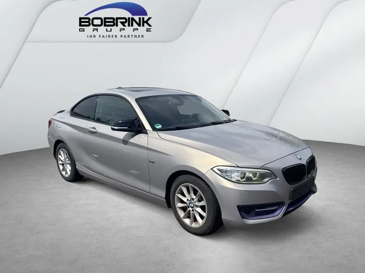 BMW 220
