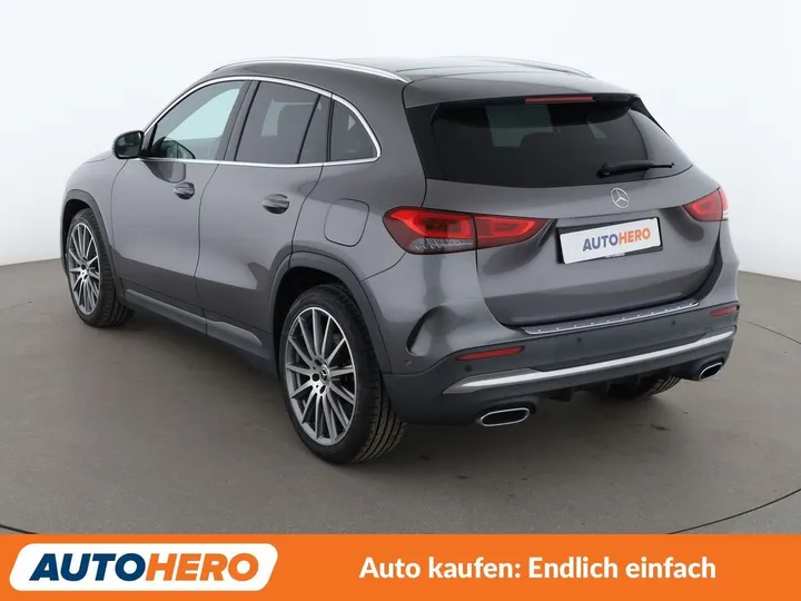 Mercedes-Benz GLA 250