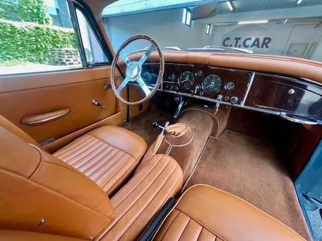 Jaguar XK