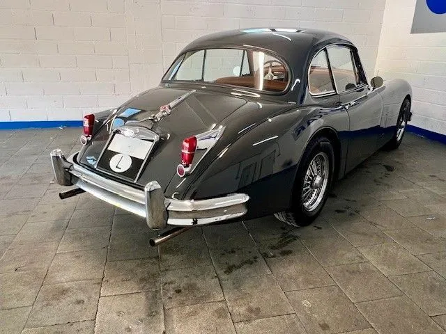 Jaguar XK