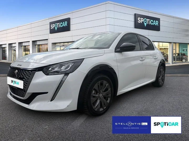 Peugeot e-208