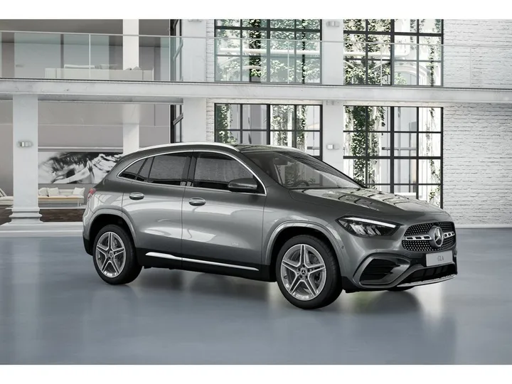 Mercedes-Benz GLA 220
