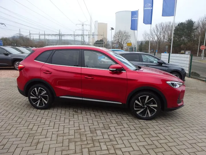 MG ZS