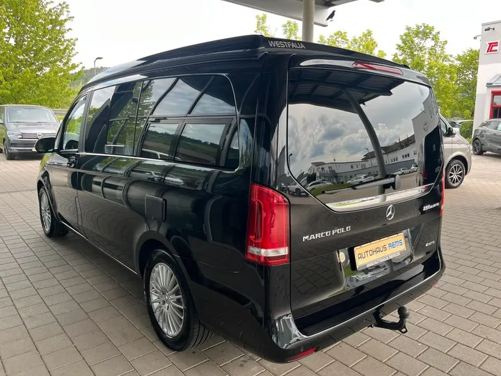 Mercedes-Benz V 250
