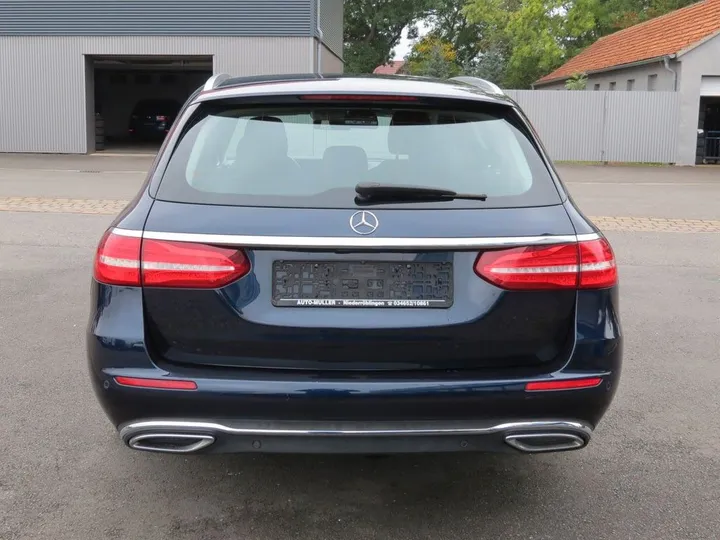 Mercedes-Benz E 350