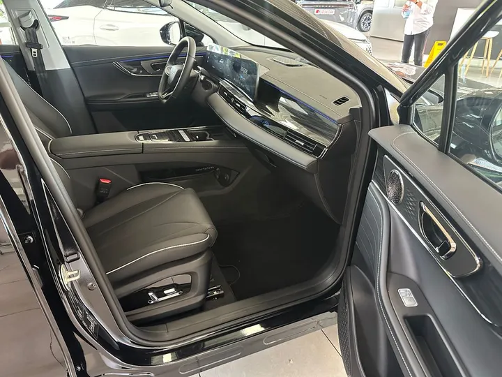 OMODA 5 EV