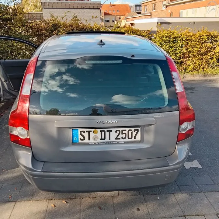 Volvo V50