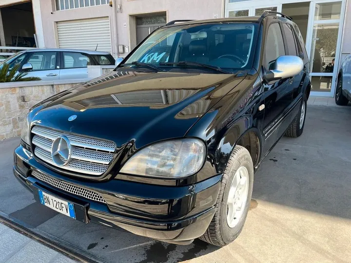 Mercedes-Benz ML 270