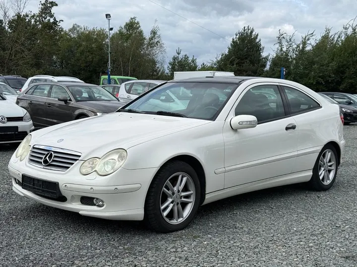 Mercedes-Benz C 180