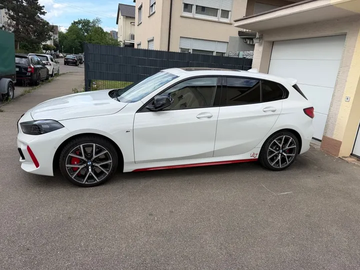 BMW 128