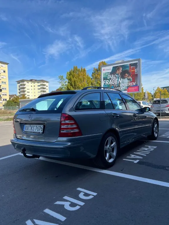 Mercedes-Benz C 200