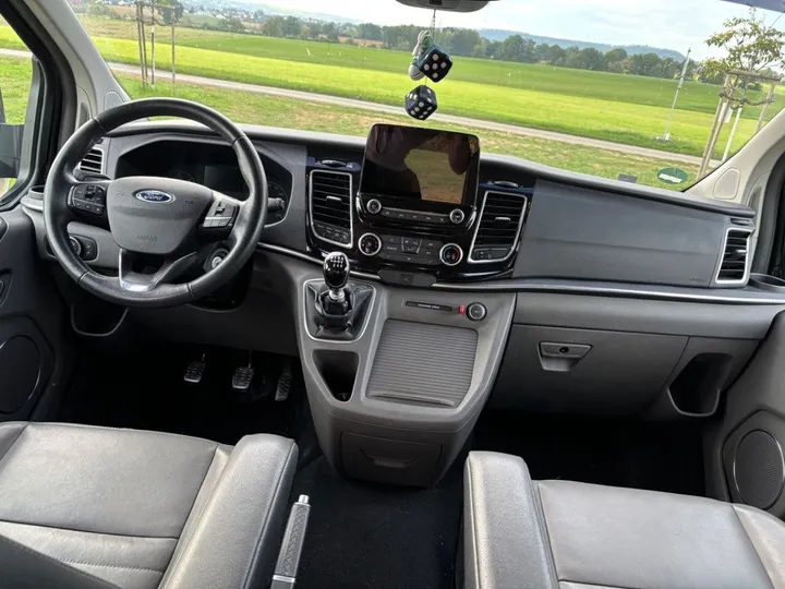Ford Tourneo Custom